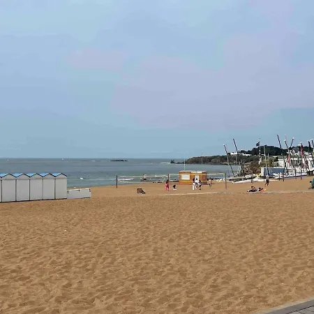 Au Bord De L'ocean Vue 公寓 *